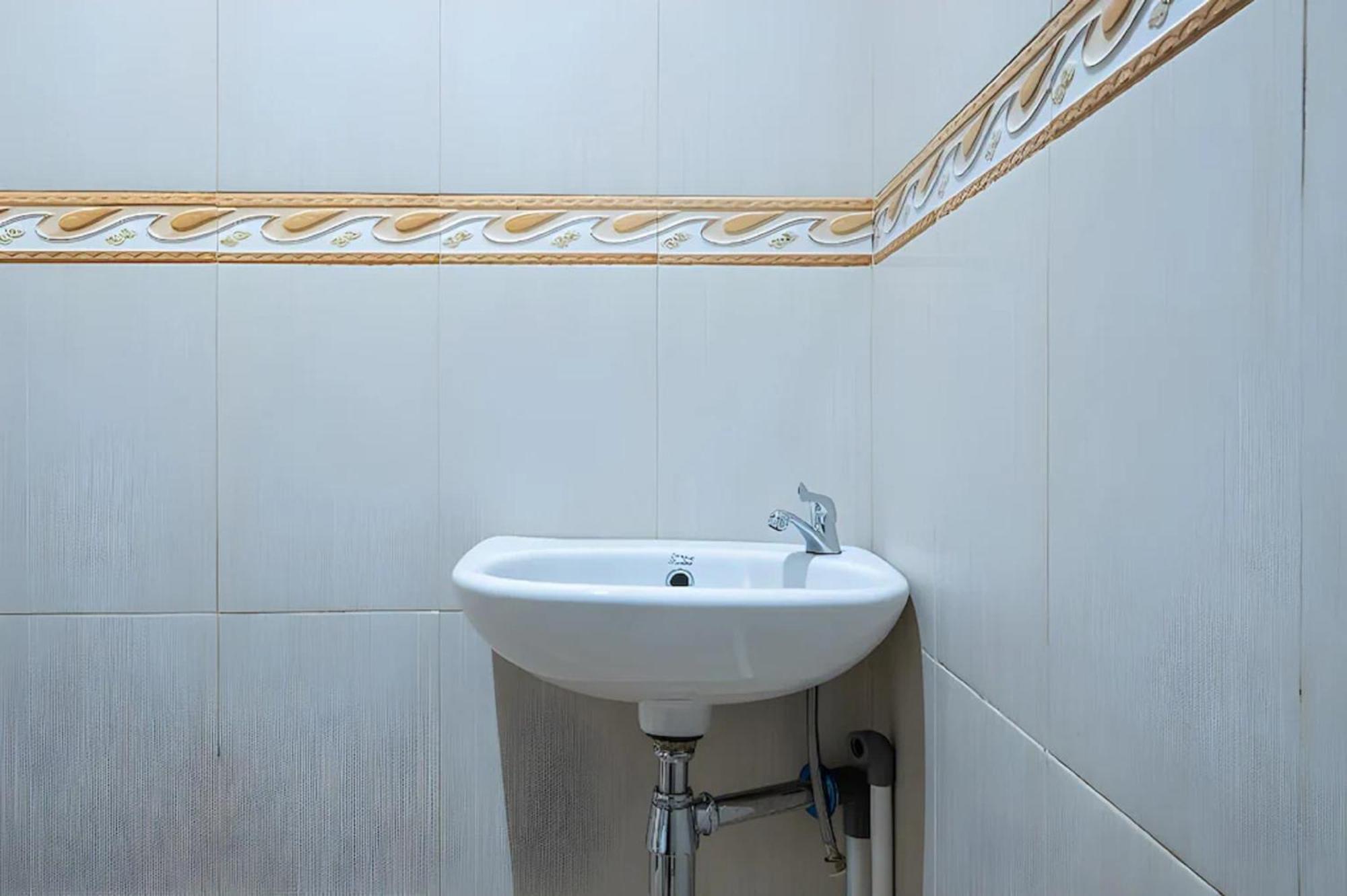Oyo Collection O 1032 Rahayu Residence Syariah Cirebon Exterior foto